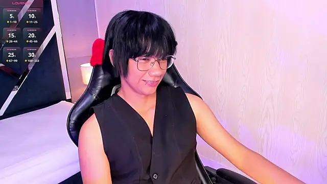 Eriol  online show from April 19, 2026, 6:10 pm