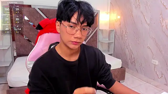 Eriol  online show from April 20, 2026, 12:08 pm