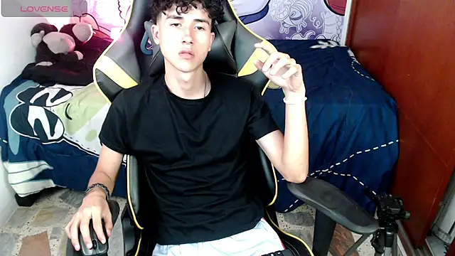 johnny cagee online show from December 11, 2024, 10:25 am