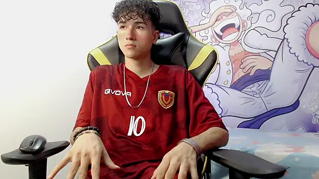 johnny cagee online show from December 29, 2024, 4:16 am