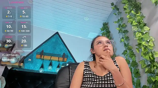 Snapshot of _Sophie__miller chatting on March 19, 2025, 10:31 pm Sophie miller online show from March 19, 2025, 10:31 pm