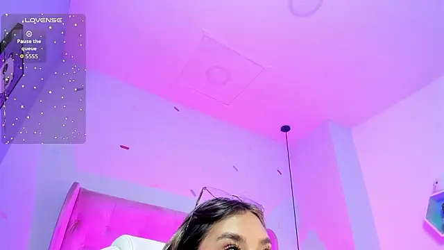  Sophie  miller online show from March 9, 2026, 6:34 pm