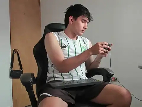 leo030809 online show from March 24, 2026, 7:30 pm