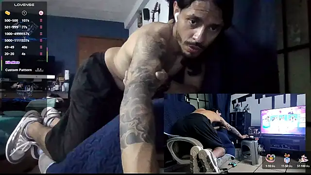 Snapshot of Donstark6669 chatting on February 17, 2025, 3:25 am Donstark6669 online show from February 17, 2025, 3:25 am