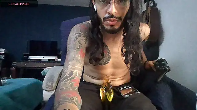 Donstark6669 online show from October 28, 2025, 7:05 pm