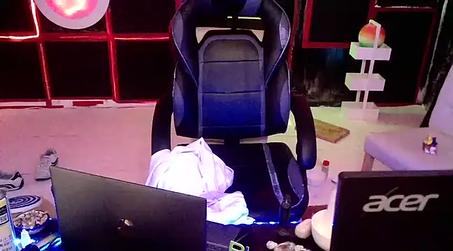 unclestefansdick online show from December 27, 2024, 5:52 am