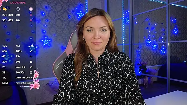 -DIVORA- online show from January 19, 2025, 7:15 pm