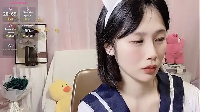Snapshot of LaoSHI-999 chatting on March 15, 2025, 10:13 am LaoSHI-999 online show from March 15, 2025, 10:13 am