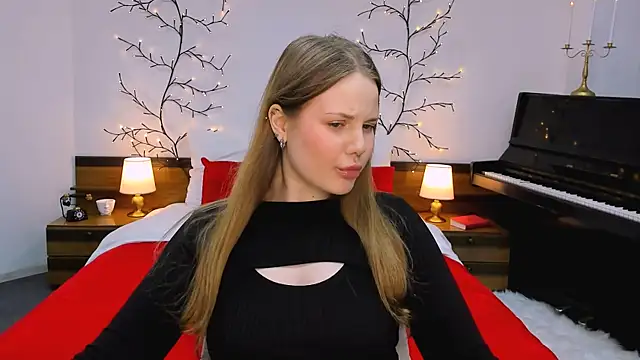 holy kitty online show from January 30, 2025, 4:02 pm