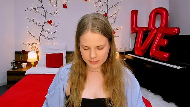 holy kitty online show from February 22, 2025, 9:26 pm