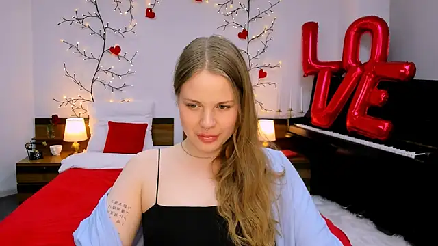 holy kitty online show from February 23, 2025, 12:30 am