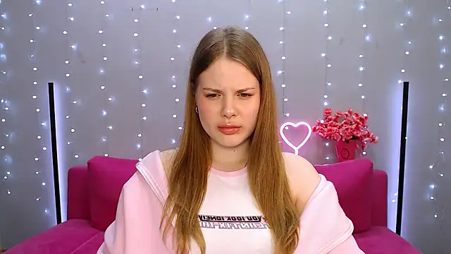 holy kitty online show from March 3, 2025, 1:21 am