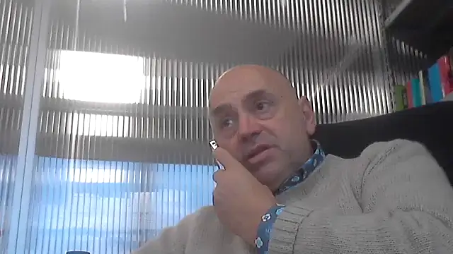 pantomax online show from November 2, 2025, 9:44 am