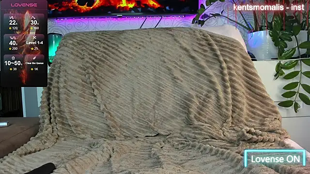 KentsMomAliss online show from February 20, 2025, 11:53 am