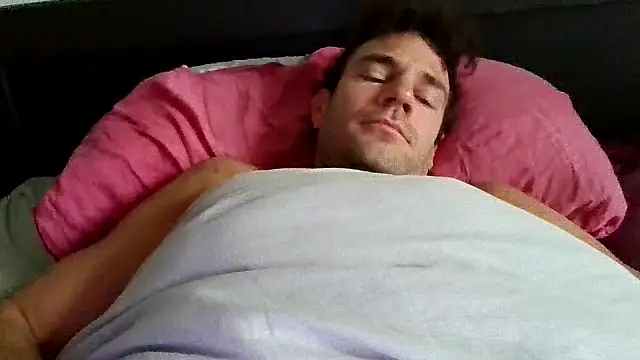 alpha-hunk online show from November 8, 2025, 9:09 am