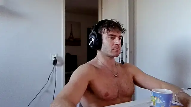 alpha-hunk online show from January 15, 2026, 1:37 pm