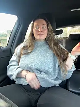 BustyBonnieUK online show from November 25, 2025, 12:27 pm