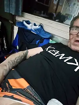 Snapshot of kristof_keyser chatting on February 27, 2026, 9:59 pm kristof keyser online show from February 27, 2026, 9:59 pm