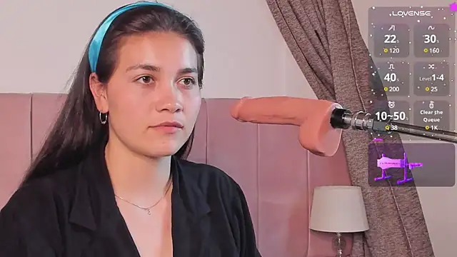 aurora divine online show from March 23, 2025, 1:20 am