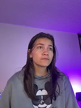 aurora divine online show from March 28, 2026, 3:11 pm