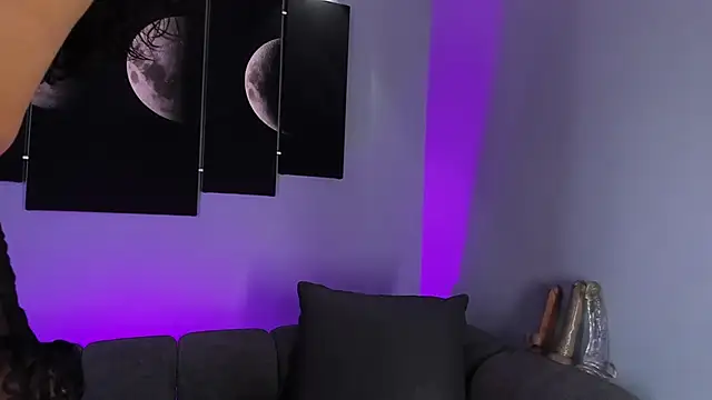 maddy walker online show from January 21, 2025, 8:32 pm