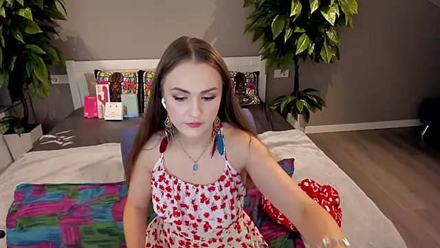 VeronikaVel online show from October 5, 2025, 9:24 pm