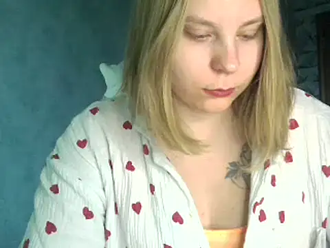 Thalia  Star online show from March 13, 2025, 5:11 am