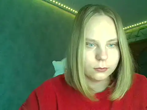 Thalia  Star online show from March 14, 2025, 5:27 am