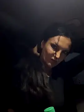 -OLYA- online show from October 25, 2025, 4:35 pm