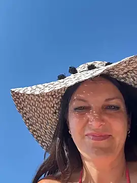 -OLYA- online show from June 3, 2026, 2:33 pm