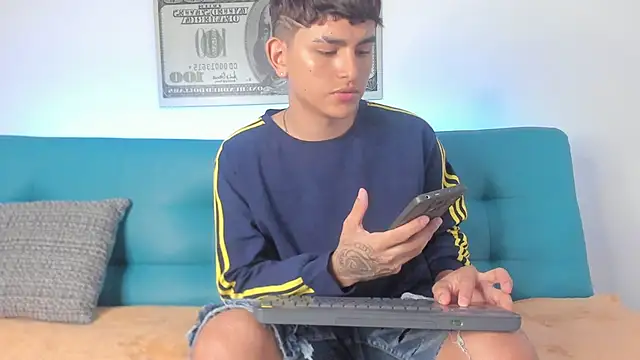 Lyam ap online show from April 19, 2026, 10:56 pm