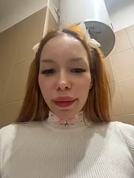 Snapshot of babydolll chatting on February 7, 2025, 6:24 pm babydolll online show from February 7, 2025, 6:24 pm
