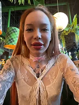Snapshot of babydolll chatting on March 21, 2025, 2:29 pm babydolll online show from March 21, 2025, 2:29 pm
