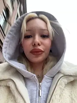 Snapshot of babydolll chatting on November 5, 2025, 1:11 pm babydolll online show from November 5, 2025, 1:11 pm