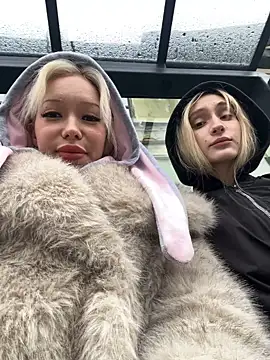 Snapshot of babydolll chatting on November 30, 2025, 11:25 am babydolll online show from November 30, 2025, 11:25 am