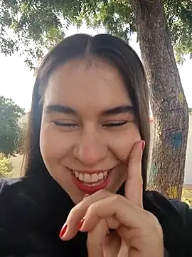 Caro kitty- online show from November 5, 2025, 12:38 pm