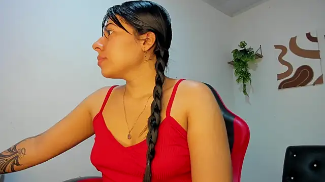 Caro kitty- online show from December 15, 2025, 1:04 pm