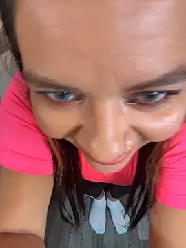 KendralHolson online show from March 21, 2026, 4:50 am