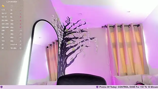 ebbafernandez  online show from May 15, 2026, 12:12 pm