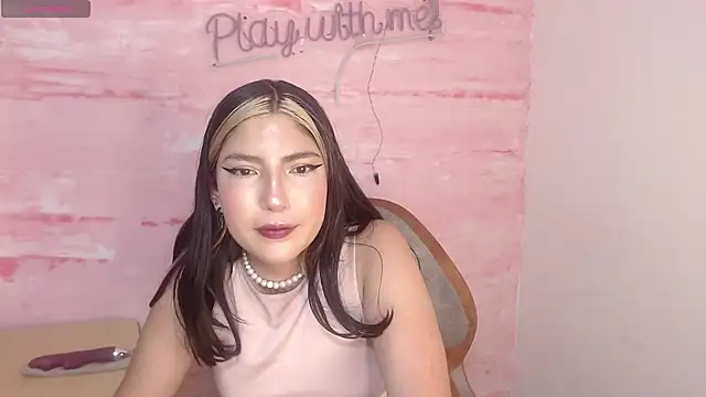 Snapshot of Sophia_Watson_ chatting on December 7, 2024, 2:02 pm Sophia Watson online show from December 7, 2024, 2:02 pm