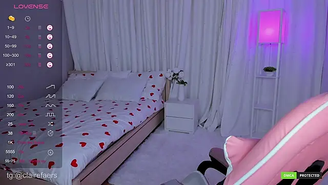 Snapshot of ClaireFaers_ chatting on January 24, 2025, 12:20 pm ClaireFaers  online show from January 24, 2025, 12:20 pm