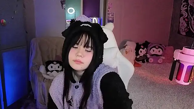 Snapshot of ClaireFaers_ chatting on January 14, 2026, 10:14 pm ClaireFaers online show from January 14, 2026, 10:14 pm