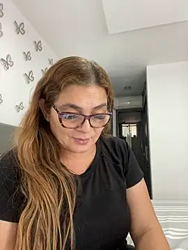 AntonellaAlondra4 online show from January 30, 2025, 2:04 pm