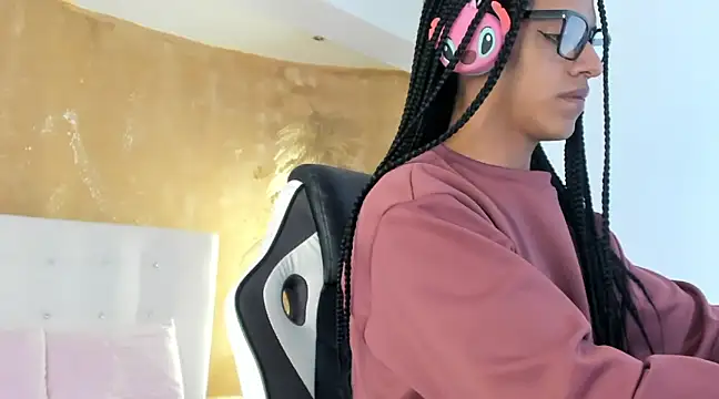 APRILL FOXX online show from February 27, 2025, 3:04 am