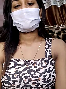 Snapshot of its_sophiaa chatting on May 21, 2026, 9:49 am its sophiaa online show from May 21, 2026, 9:49 am