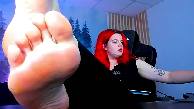 NielletaBlossom online show from January 15, 2025, 11:21 am