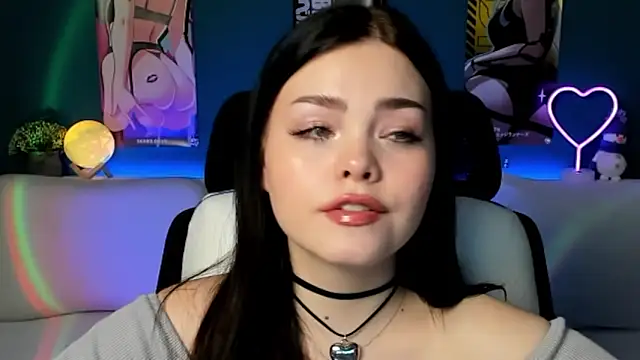 AkiraKatsu online show from December 21, 2024, 10:40 pm