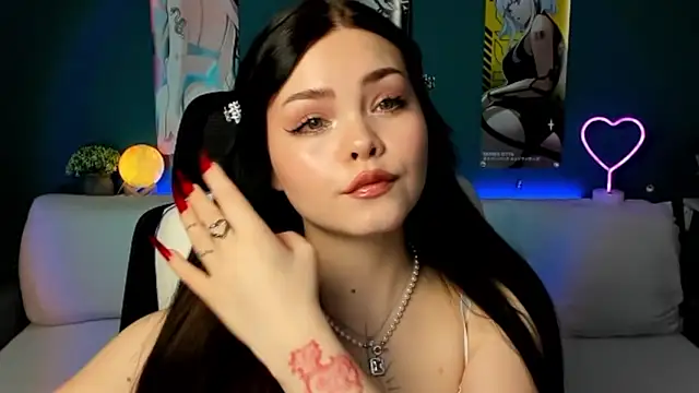 AkiraKatsu online show from January 21, 2025, 2:15 pm