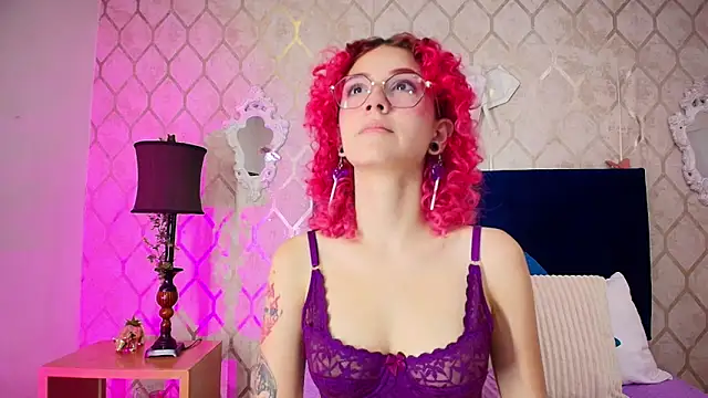Snapshot of Ivy_Starr1 chatting on February 28, 2025, 1:58 pm Ivy Starr1 online show from February 28, 2025, 1:58 pm