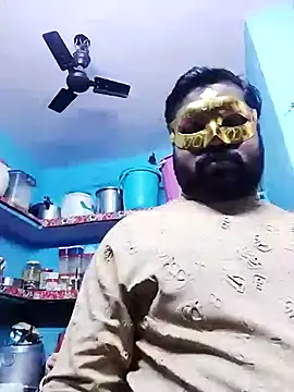 Snapshot of bobbyronak chatting on January 14, 2025, 12:24 pm bobbyronak online show from January 14, 2025, 12:24 pm